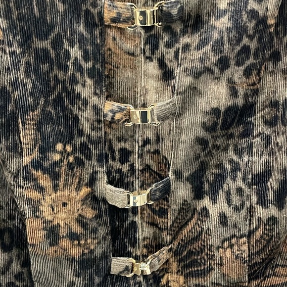 St. John Sport by Marie Gray Corduroy Jacket - Picture 4 of 16